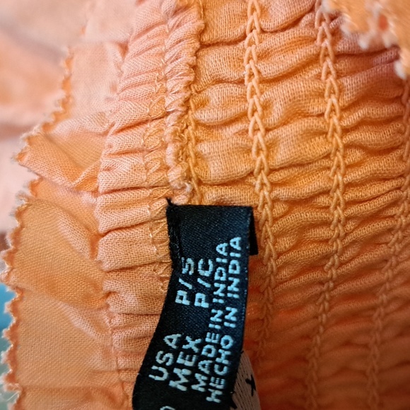 Black Tape Cotton Smocked Babydoll Dress in Coral Cloud SM - Picture 11 of 11